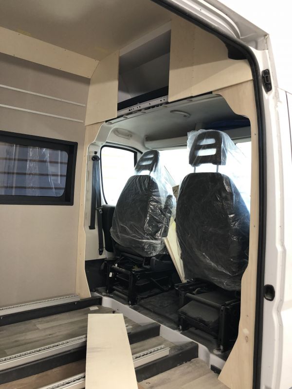 lakoauto-biwak-egyedi-lakoauto-gyartas-fiat-ducato-2018-epul-000113E1A0E79-F18D-5941-B559-29461F9DDA0B.jpg