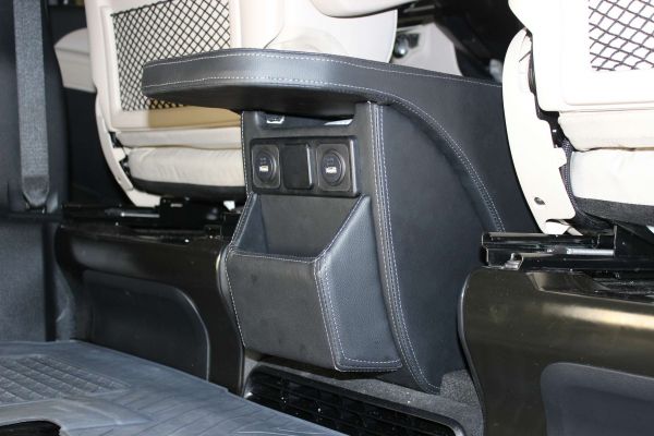 biwak-mercedes-v-class-kozepkonzol-hutovel-03D0156580-9515-DA21-8524-93FC139AFFF8.jpg