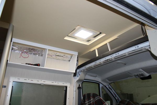 lakoauto-biwak-egyedi-lakoauto-gyartas-fiat-ducato-2015-epul-00012E8AD3057-5C30-3D6D-8CE3-AF88DE485347.jpg