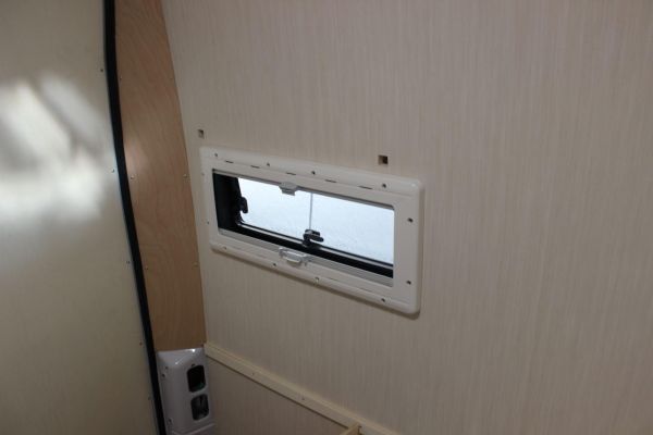 lakoauto-biwak-egyedi-lakoauto-gyartas-fiat-ducato-2015-epul-00022C6A5C40B-0DBD-530D-CEEA-BD85B4E8546D.jpg