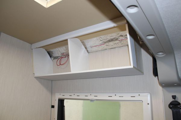 lakoauto-biwak-egyedi-lakoauto-gyartas-fiat-ducato-2015-epul-000232C355E31-99F1-3CEC-8C2E-396CC36A57C0.jpg