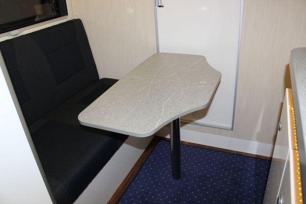 lakoauto-biwak-egyedi-lakoauto-gyartas-fiat-ducato-2015-kesz-00011A7BAF8A8-3DBE-7974-082E-33650981F656.jpg