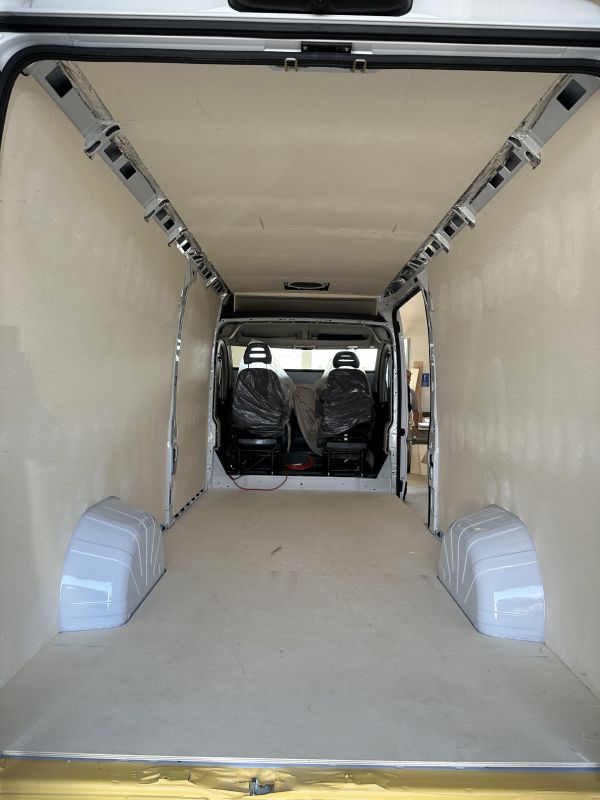 biwak-egyedi-lakoauto-epites-gyartas-fiat-ducato-turo-lakoauto-2024-epul-00371564D65-58EA-B305-1306-040AE42CF420.jpg