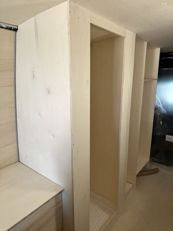 biwak-egyedi-laoauto-keszites-gyartas-mercedes-benz-sprinter-4x4-lakoauto-2026-epul-0057D163444-C840-9874-0919-4EA50EB7F4B6.jpg