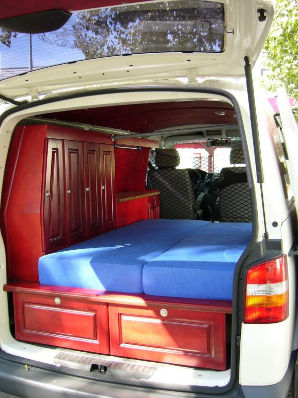 kempingauto-biwak-egyedi-lakoauto-gyartas-vw-t5-2004-kesz-000013D474179-36C5-BBDA-C221-A70B94384573.jpg